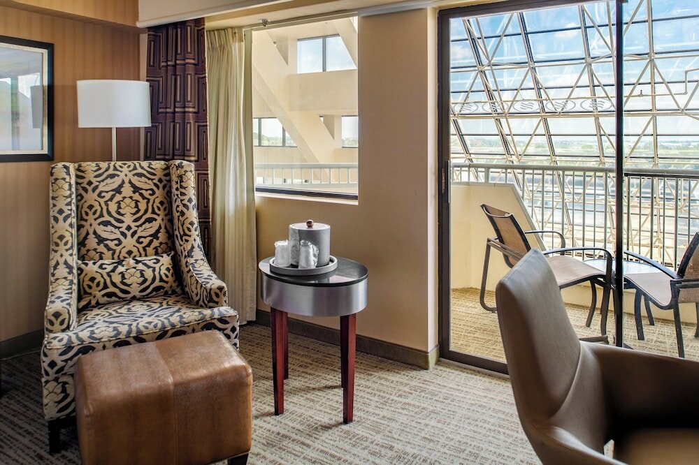 Фото Crowne Plaza St. Louis Airport, an Ihg Hotel