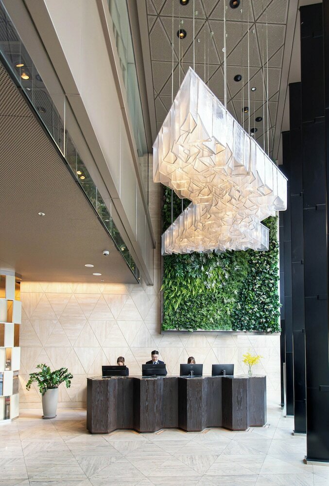 Фото The Emperor Hotel