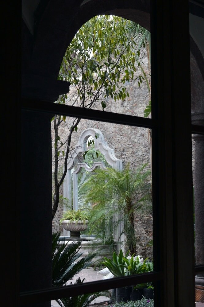 Фото Hotel Casa Blanca 7