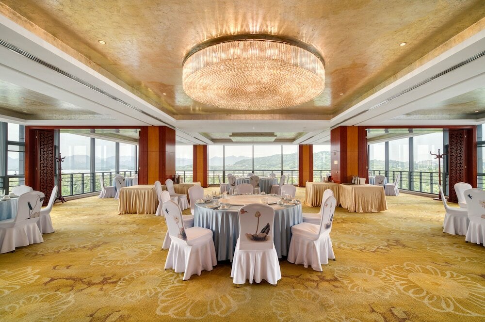 Фото Lakeview Hotel Hangzhou