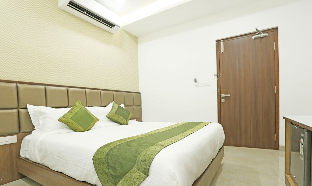 Фото Treebo Trend Pechis Castle