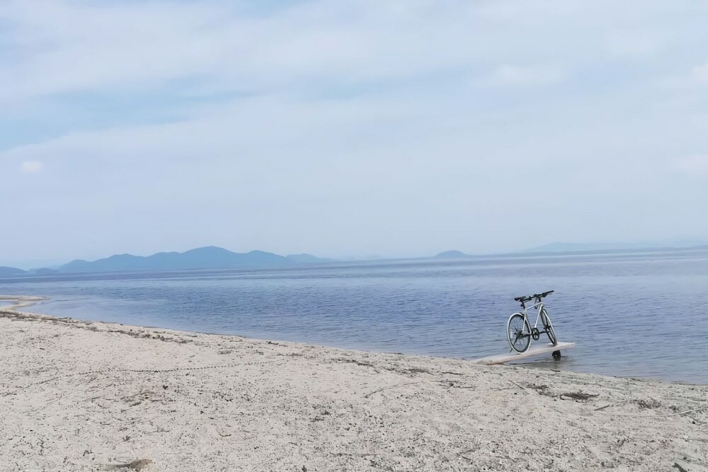 Фото J-Hoppers Lake Biwa Guesthouse