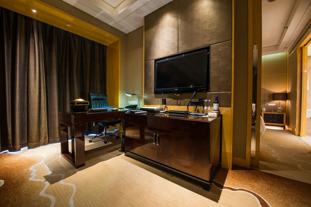 Фото Sheraton Zhenjiang Hotel