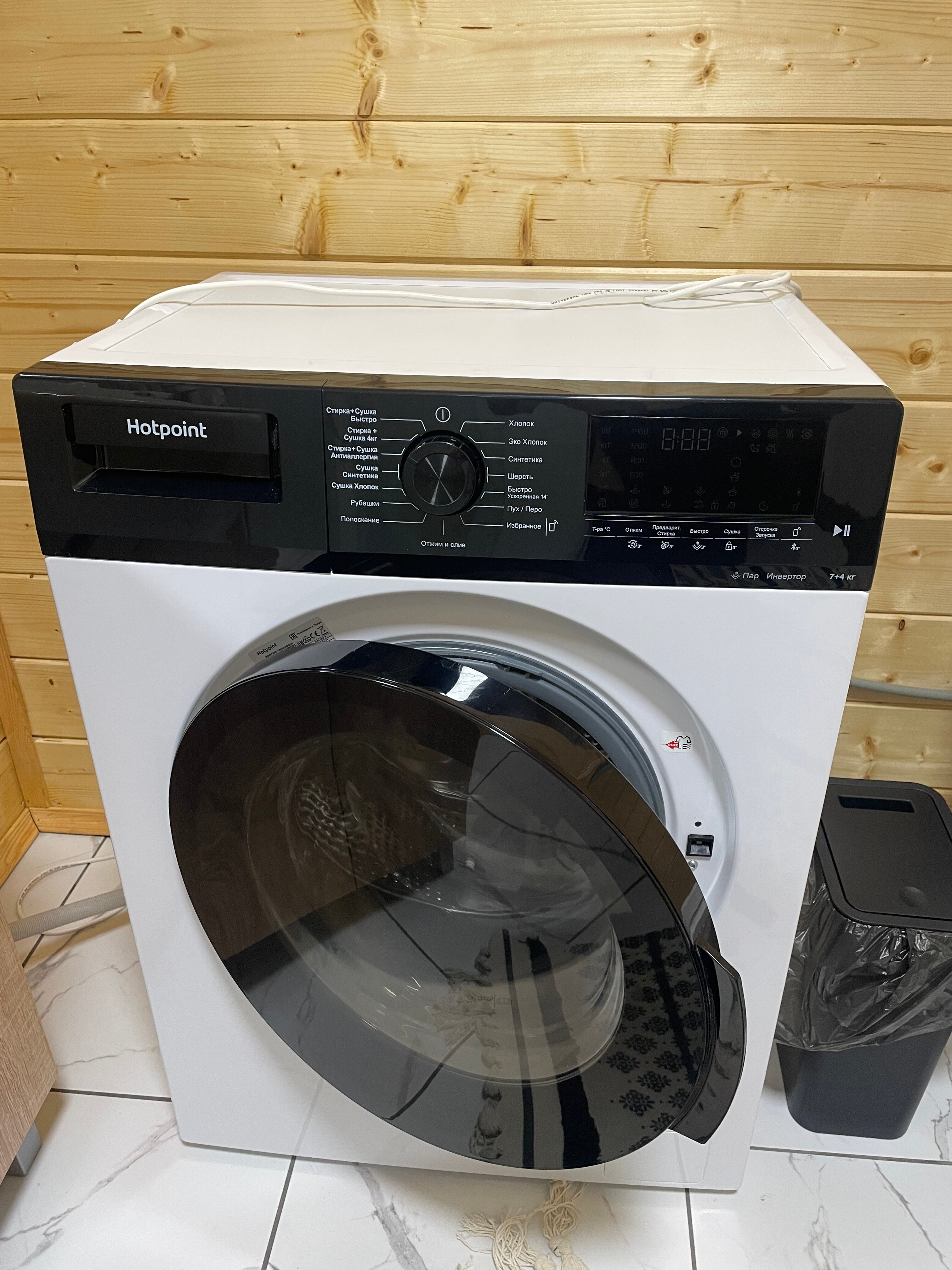 Фото Хижина в лесу