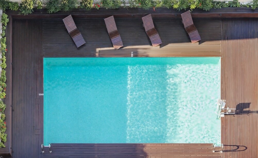 Фото Hotel Ilunion Valencia 4