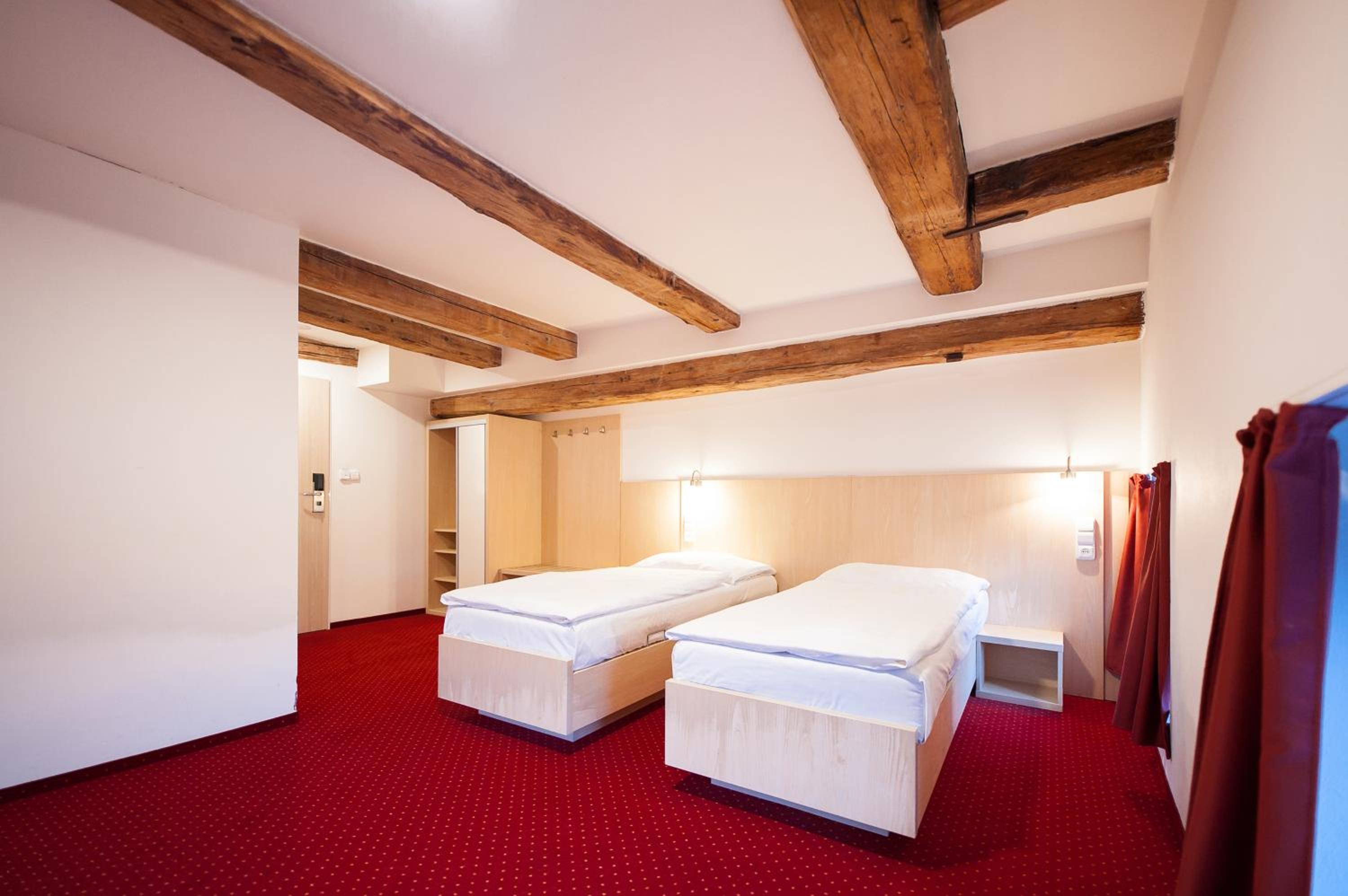 Фото Hotel Pivovar