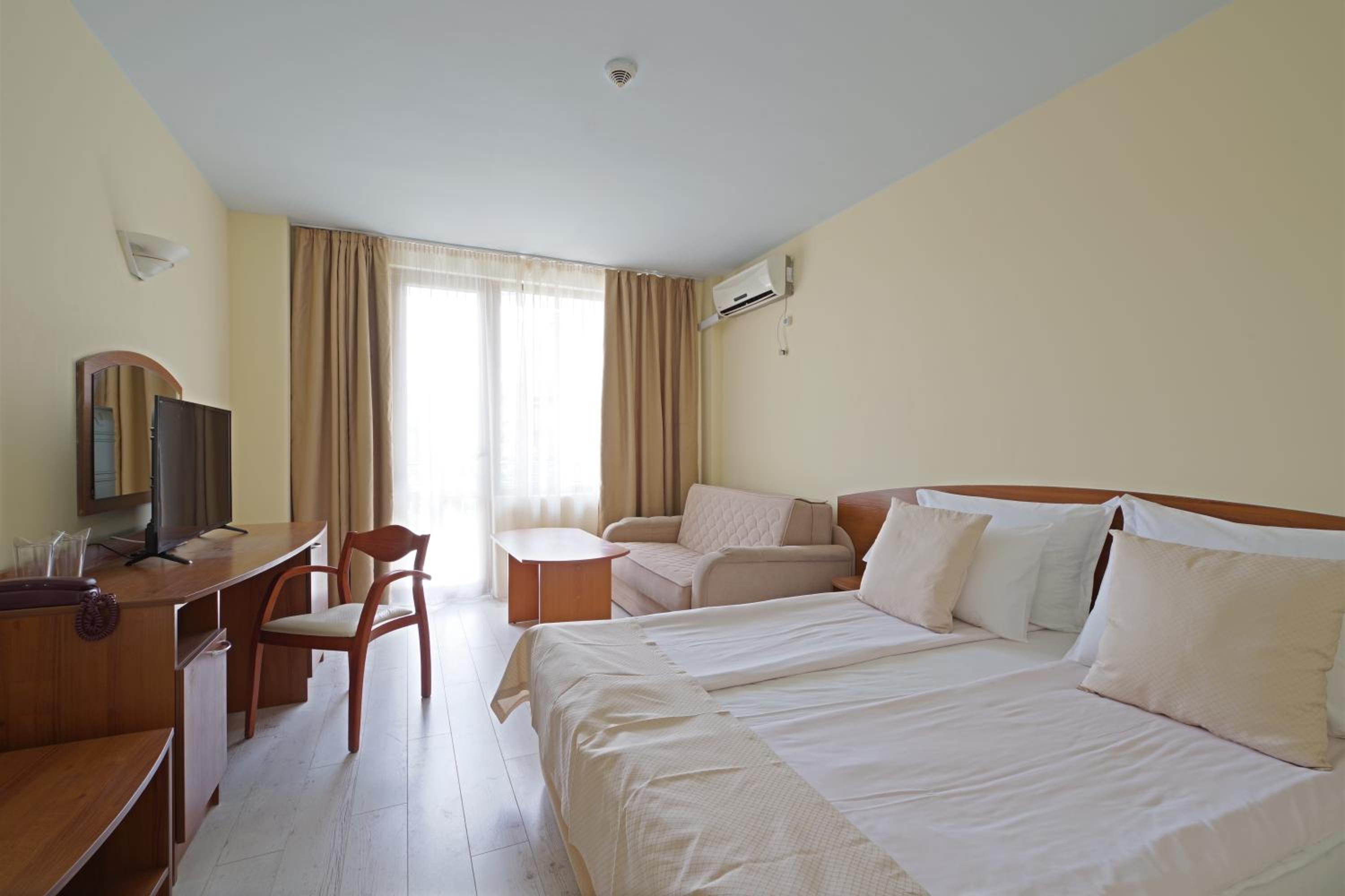 Фото Perla Plaza