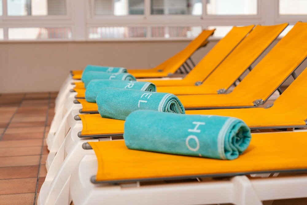 Фото Port Fiesta Park Hotel