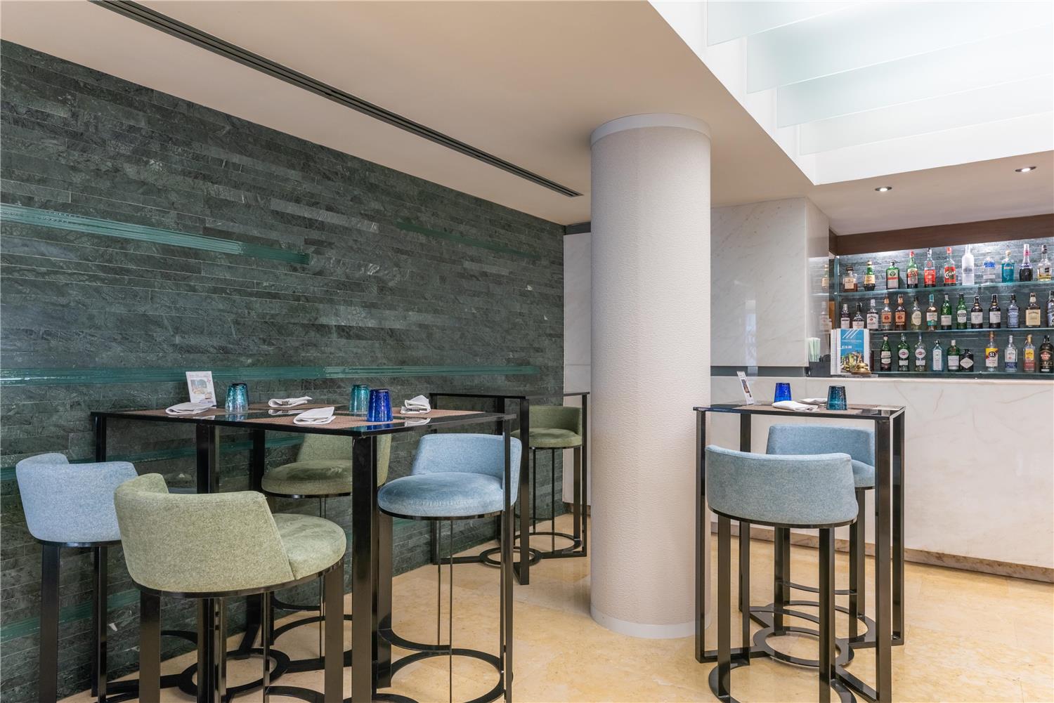 Фото Hilton Garden Inn Rome Claridge