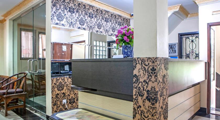 Фото RedDoorz Plus near Isola Upi