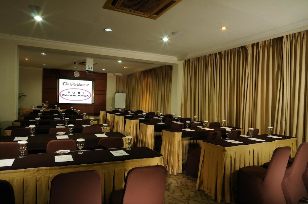 Фото The Residences at Puri Casablanca