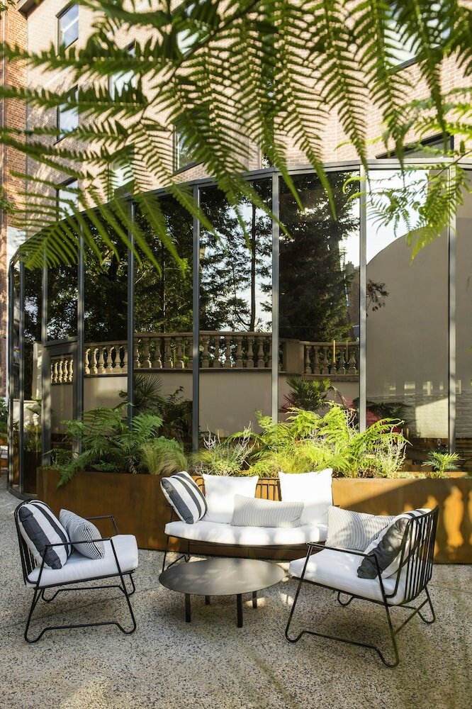 Фото Ibis Brussels Centre Châtelain