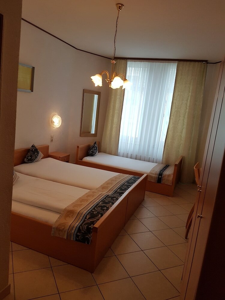 Фото Hotel Engelbert