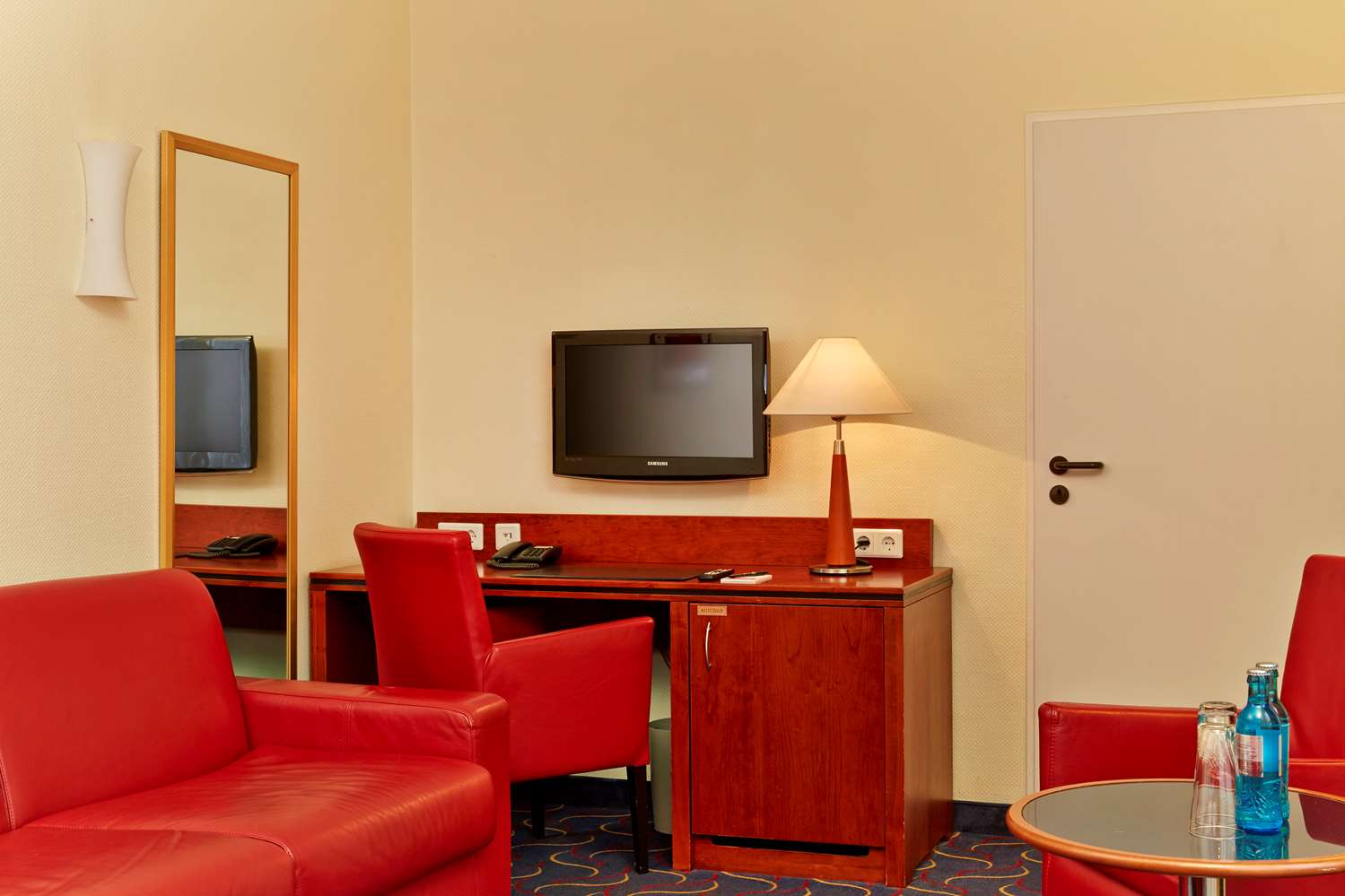 Фото H+ Hotel Bremen