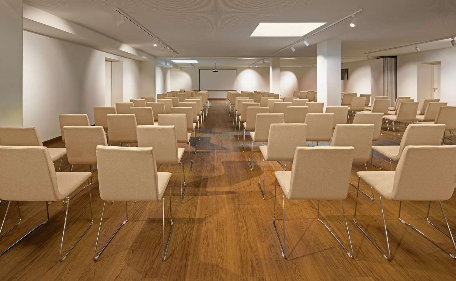 Фото Boeira Garden Hotel Porto Gaia, Curio Collection by Hilton