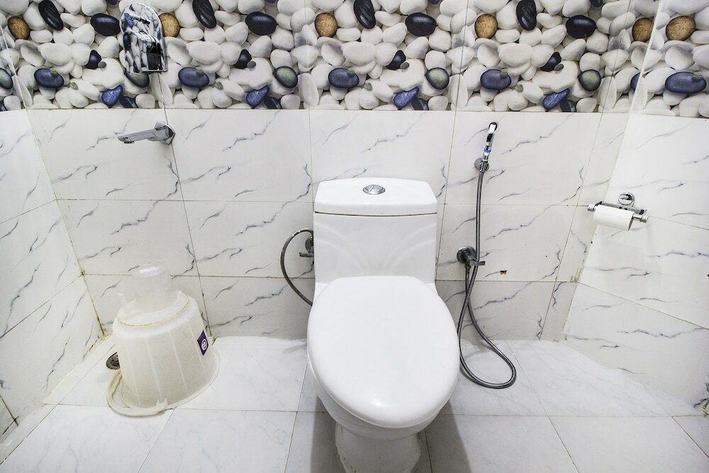 Фото Oyo 7724 Hotel Kohinoor City