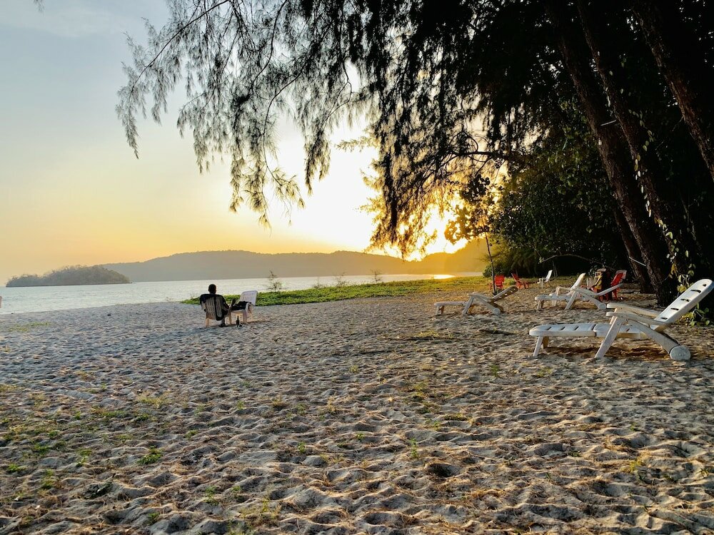 Фото Sand Beach Bungalow