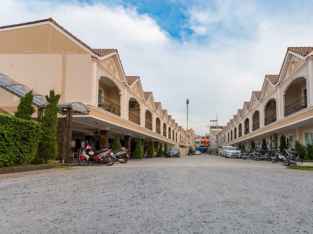 Hotel Lk Majestic Villa, Pattaya, photo