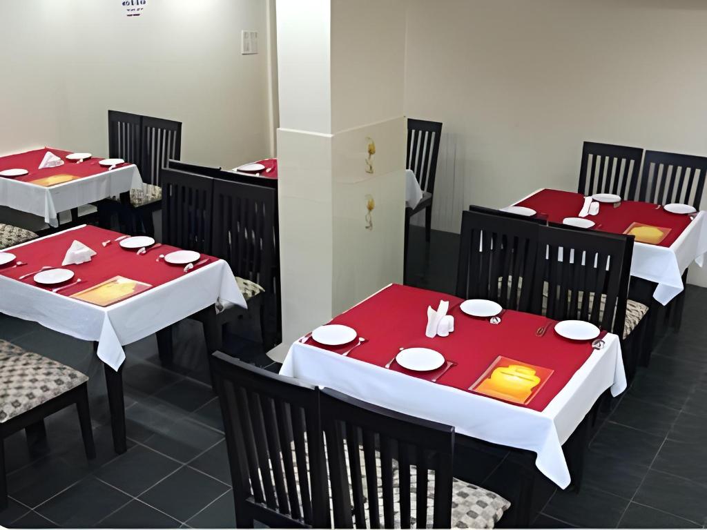 Фото Hotel Manvin's