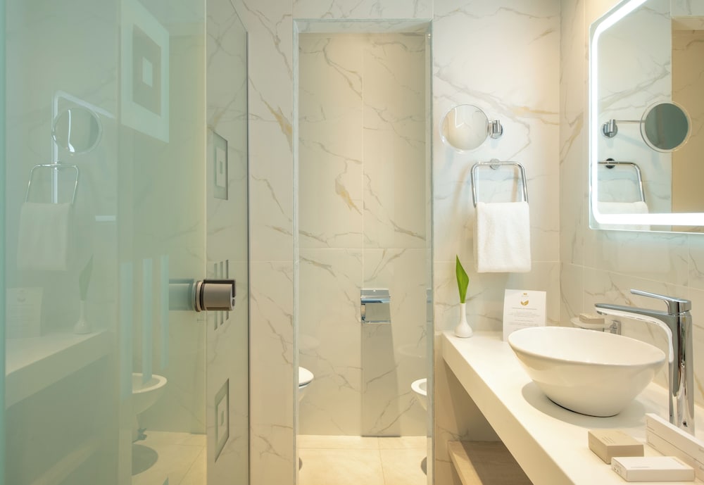 Фото Mitsis Royal Mare