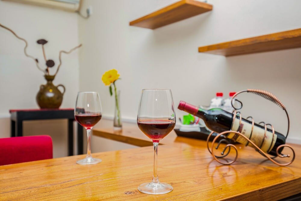 Фото Chengdu Wenjun courtyard Hotel