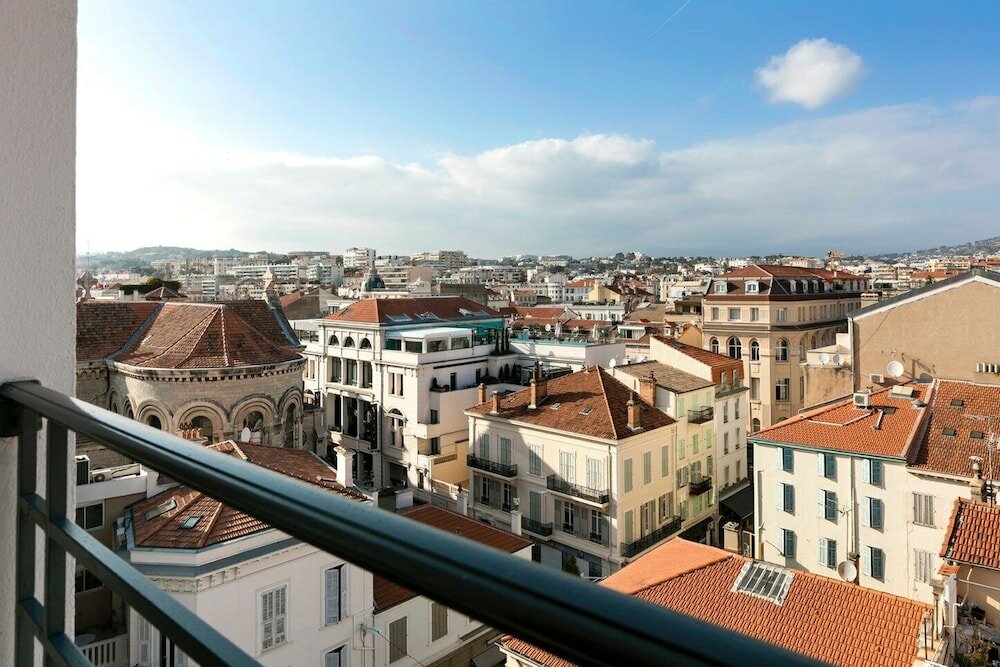 Фото Hotel Barriere Le Majestic