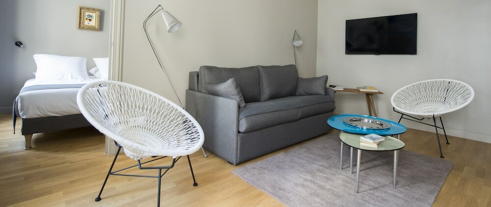 Фото Suites and Hotel Helzear Champs Elysees