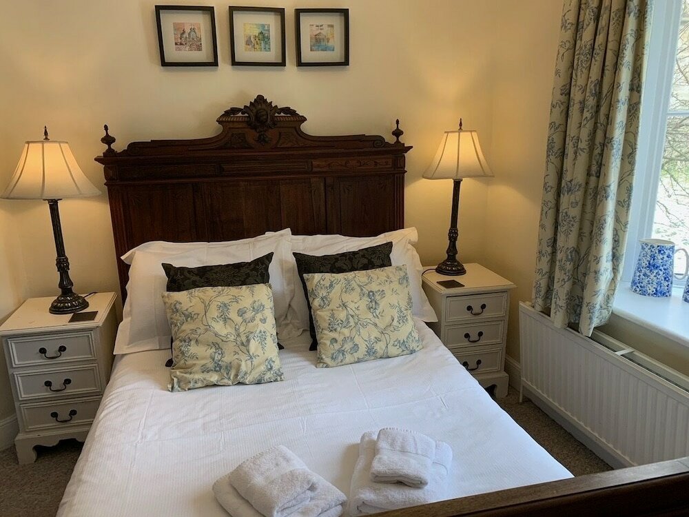 Фото Gothic House