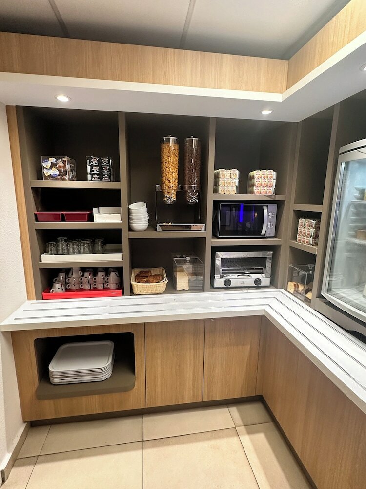 Фото Première Classe Paris Ouest - Gennevilliers Barbanniers