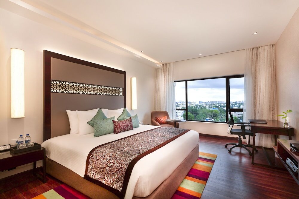 Фото Grand Chennai by Grt Hotels