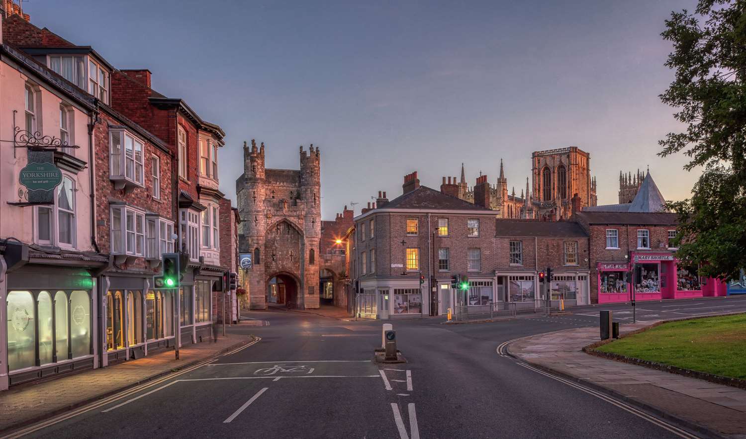 Фото DoubleTree by Hilton York