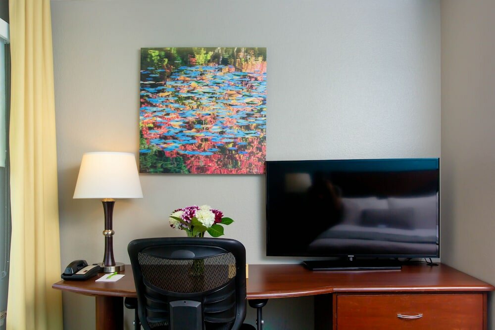 Фото The Belltown Inn