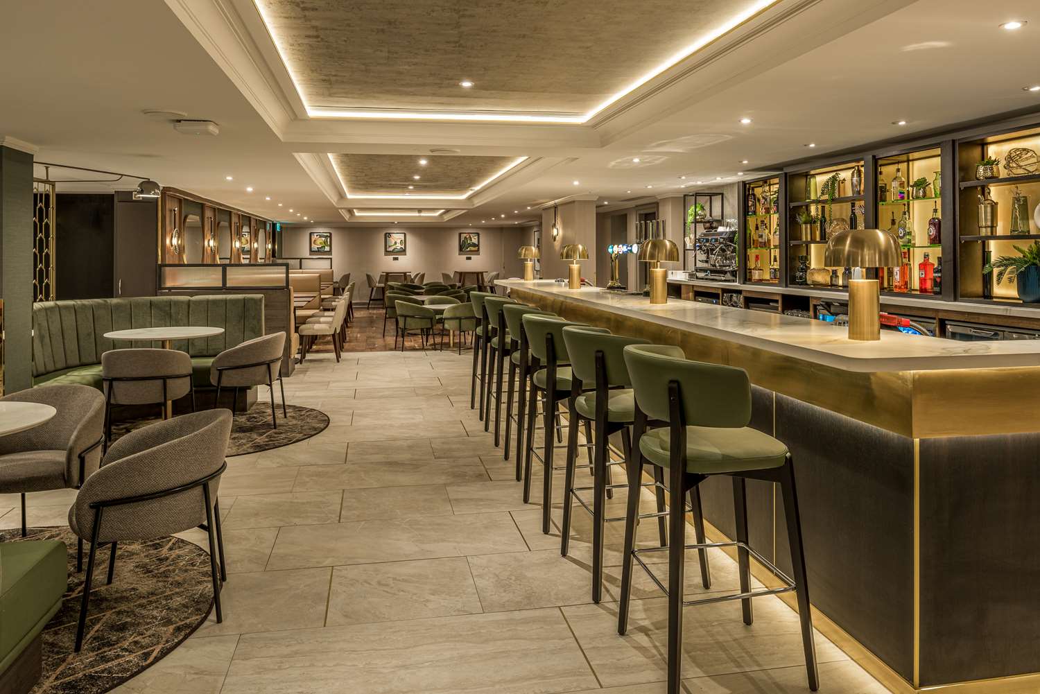 Фото Hilton London Watford