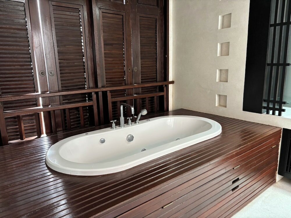 Фото Bhundhari Residence Koh Samui