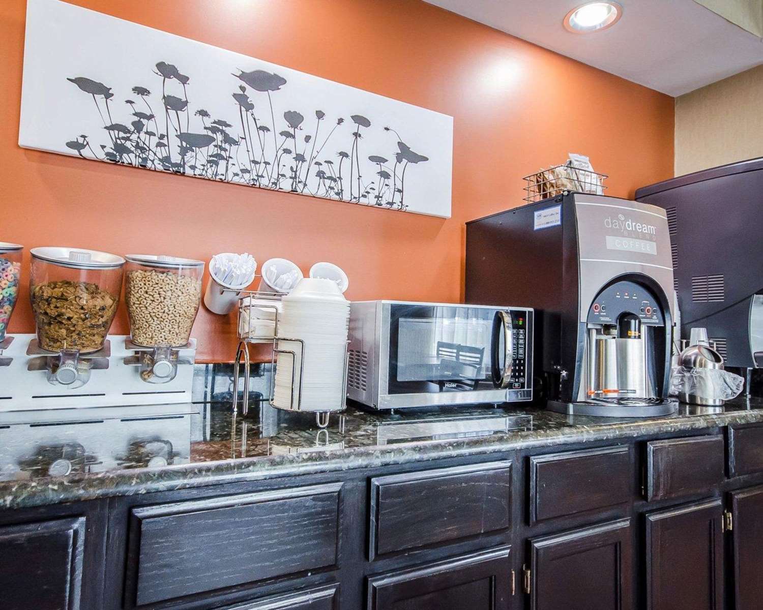 Фото Sleep Inn Louisville Airport & Expo