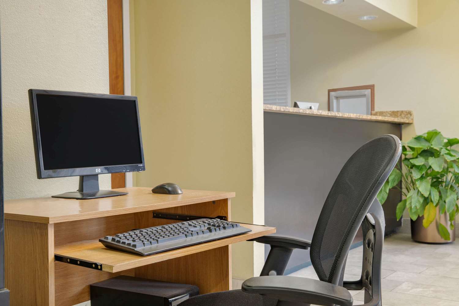 Фото Super 8 by Wyndham Port Wentworth Savannah Area