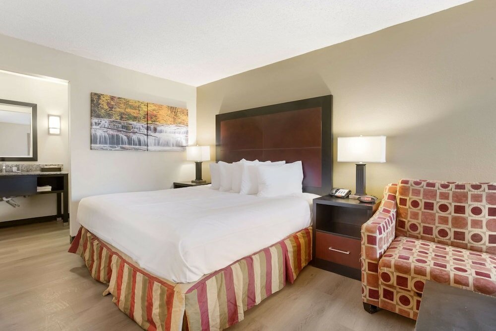 Фото Clarion Pointe