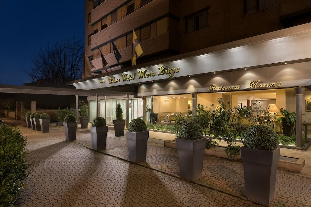 Фото Sina Maria Luigia