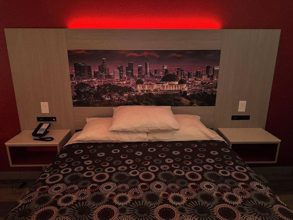 Фото Lincoln Motel