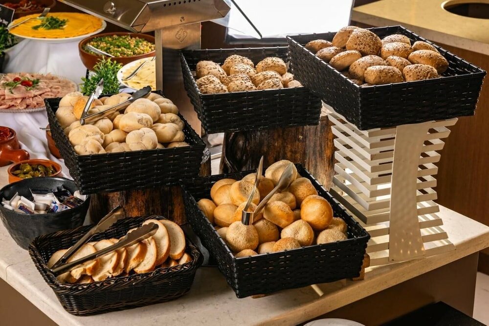 Фото Golden Tulip Vivaldi Hotel