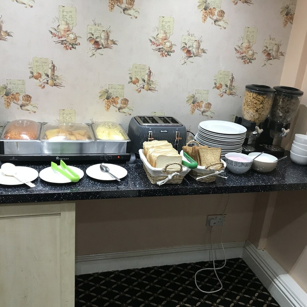 Фото Pacific Inn London Heathrow