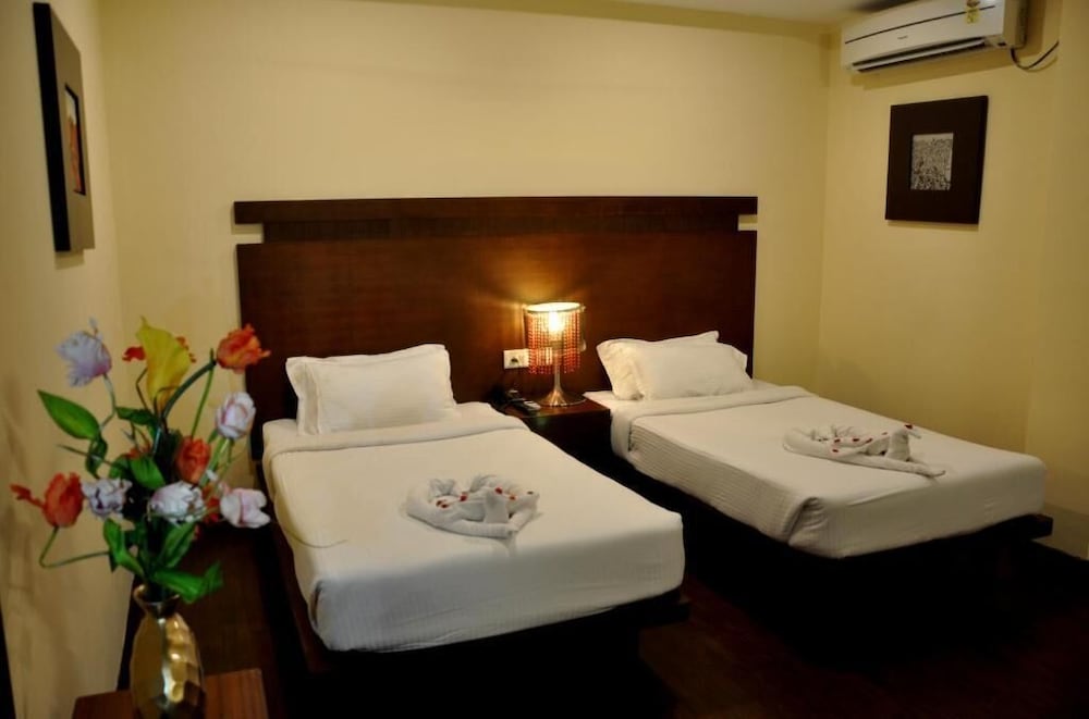 Фото Hotel MD's Continental