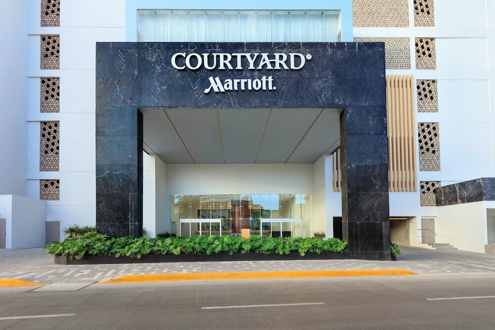 Hotel Courtyard by Marriott Mazatlan Beach Resort, State of Sinaloa, photo