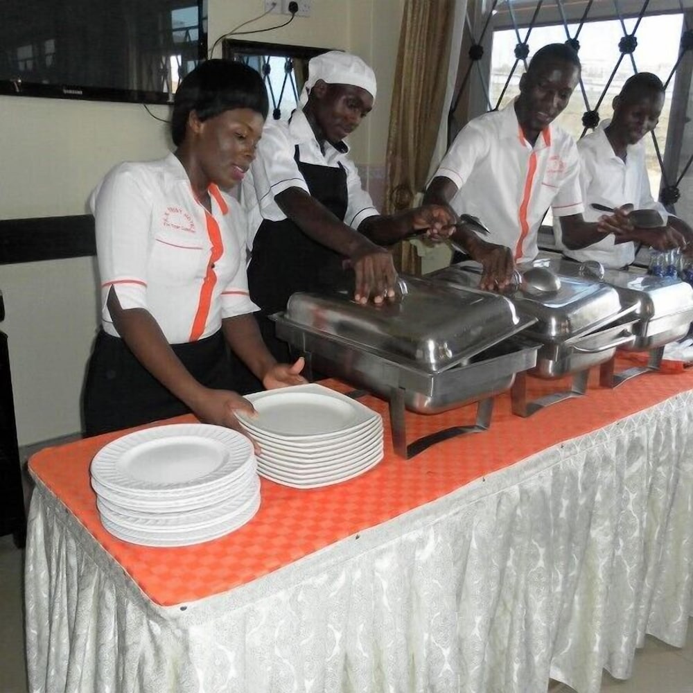 Фото Kk Trust Hotel