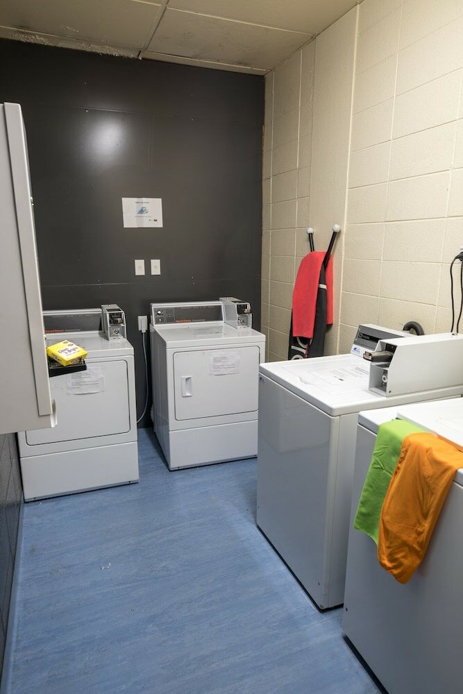 Фото Rock Solid Backpackers 