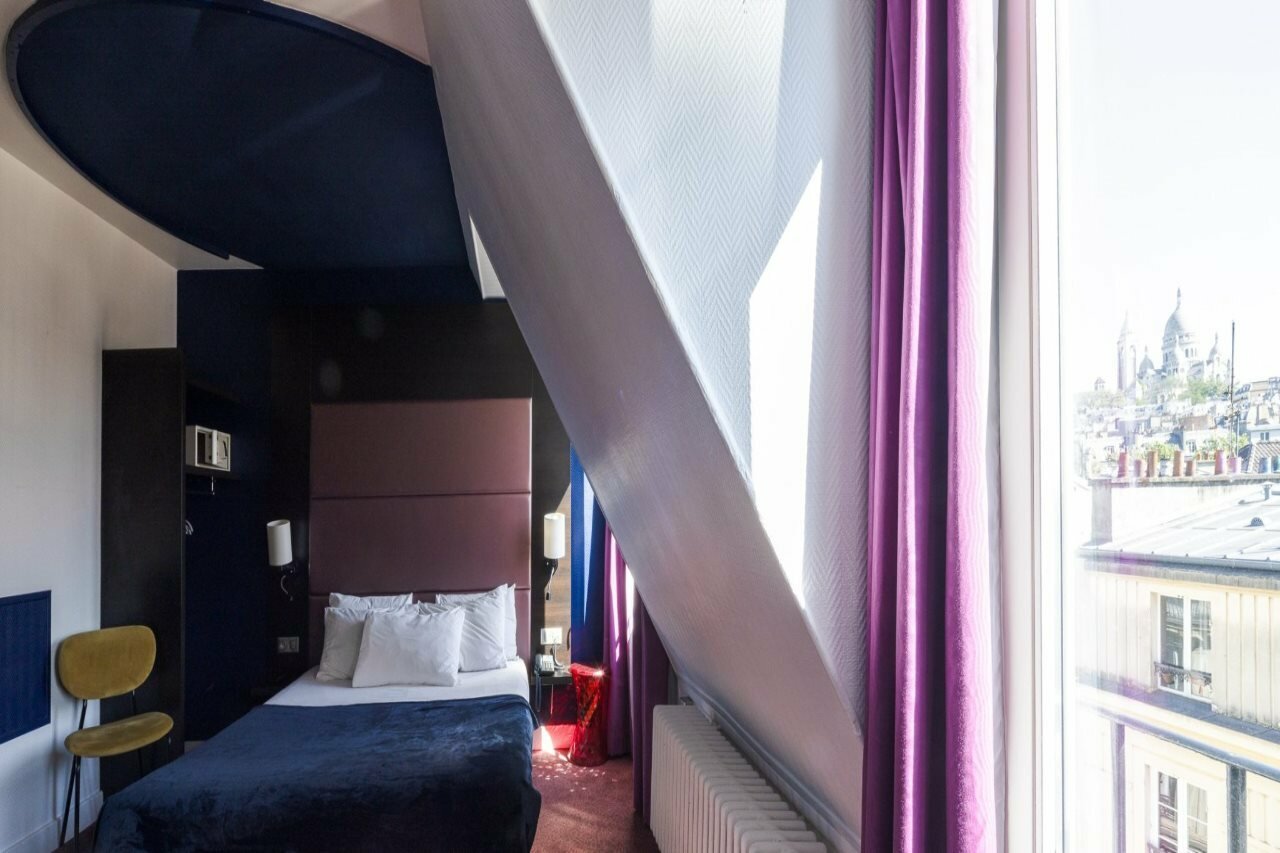 Фото Accueil Hôtel Paris Pigalle Montmartre