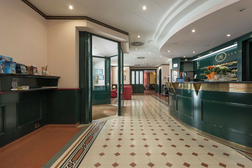 Фото Hotel Montreal