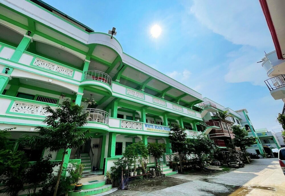 Hotel White Beach Resort Puerto Galera powered by Cocotel, Province of Oriental Mindoro, photo