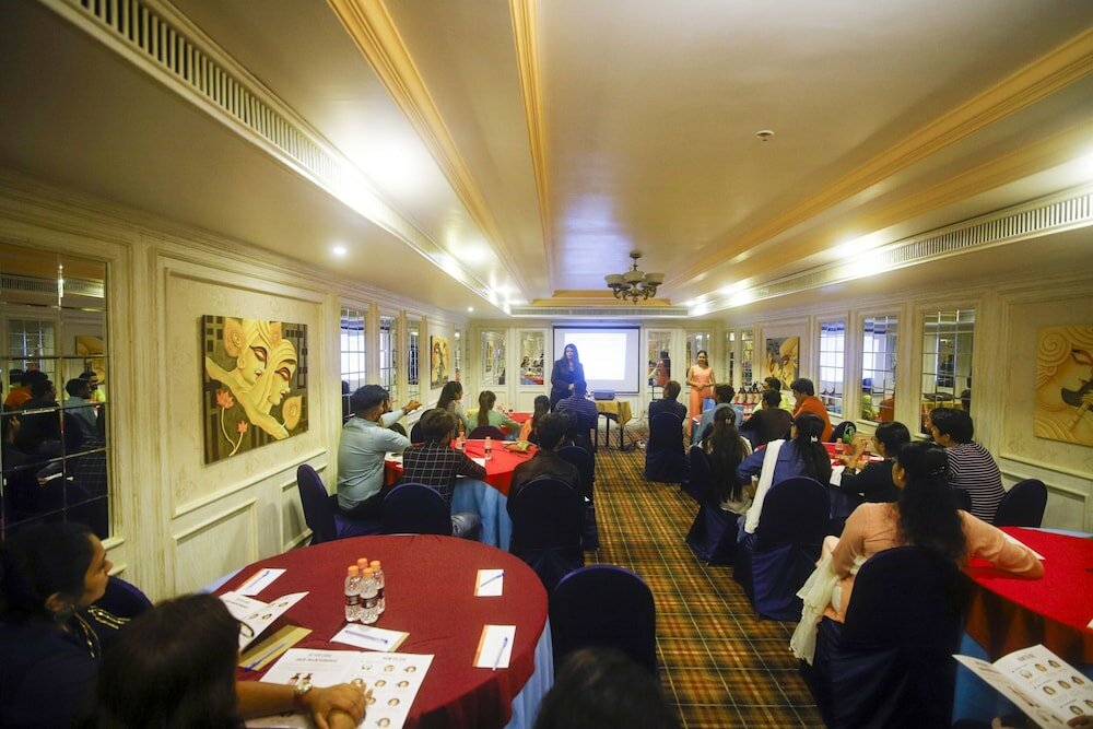 Фото Tuli International