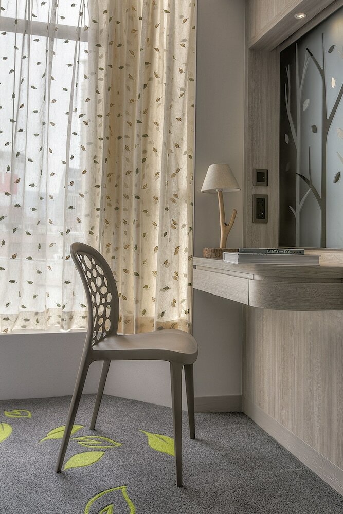 Фото Stanford Hillview Hotel